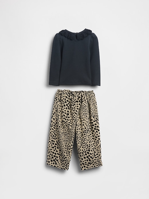 baby-outfit-set mit Ösenkragen