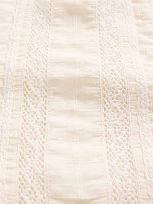 besticktes babykleid