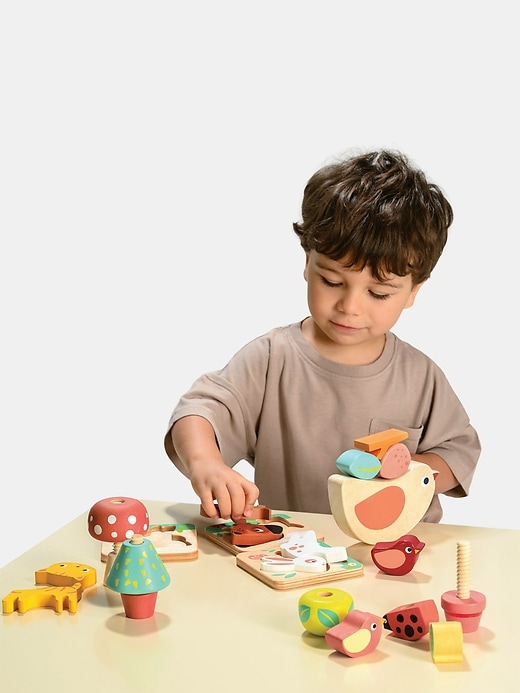 24 monate altes gartenspielset