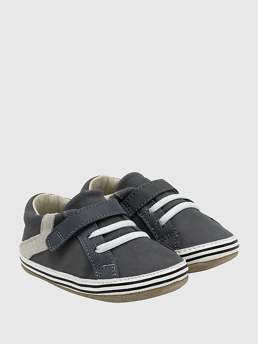 robeez baby adam first kicks leder