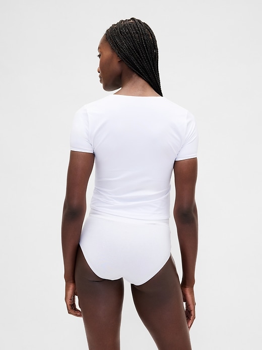 secondskin crop-t-shirt