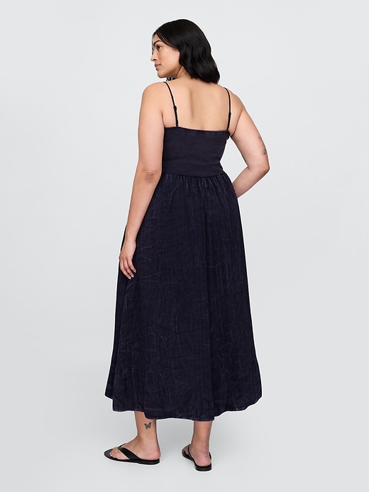 maxikleid aus baumwollgaze und materialmix