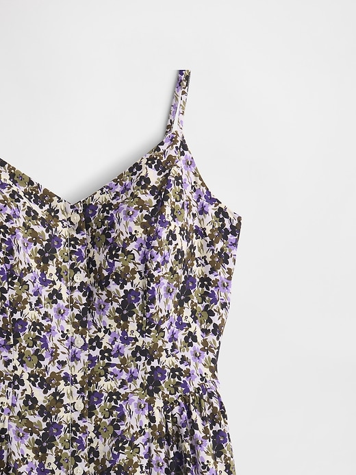 maxikleid mit blumenmuster und v-ausschnitt