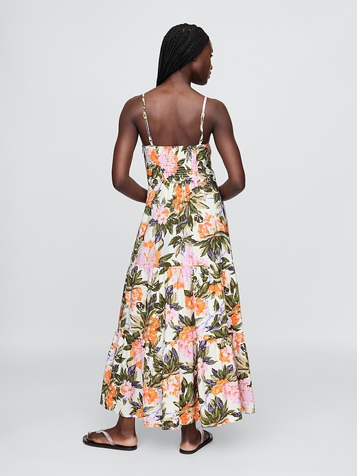 stufen-maxikleid mit bindeband vorne