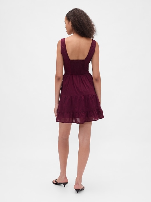 stufenkleid mit spitzenbesatz