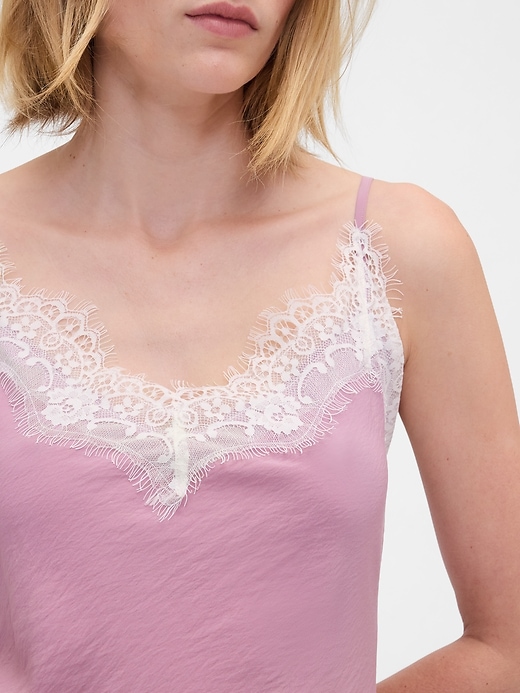 maxikleid mit spitzenbesatz