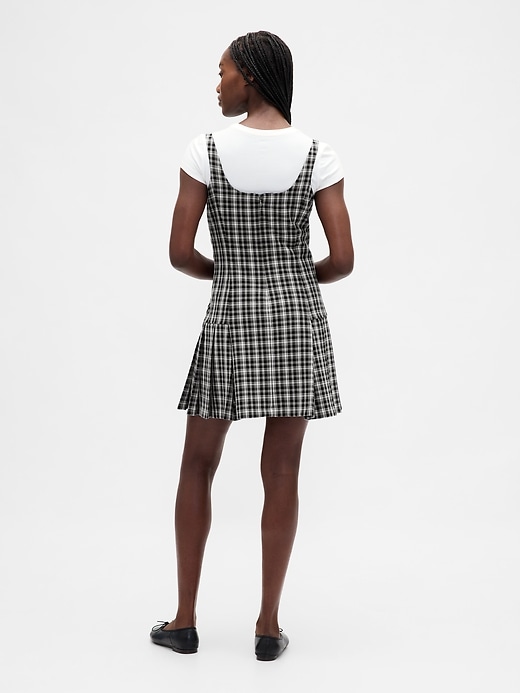 plissiertes minikleid mit eckigem ausschnitt