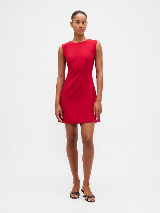 minikleid mit hohem kragen