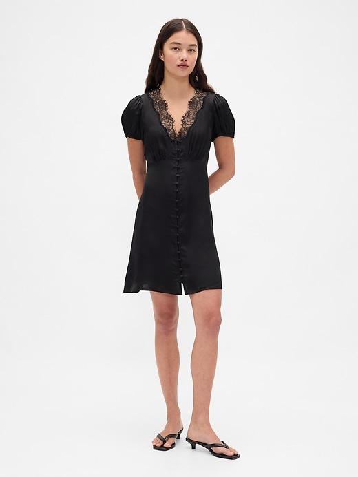 minikleid aus satin mit spitzenbesatz und v-ausschnitt