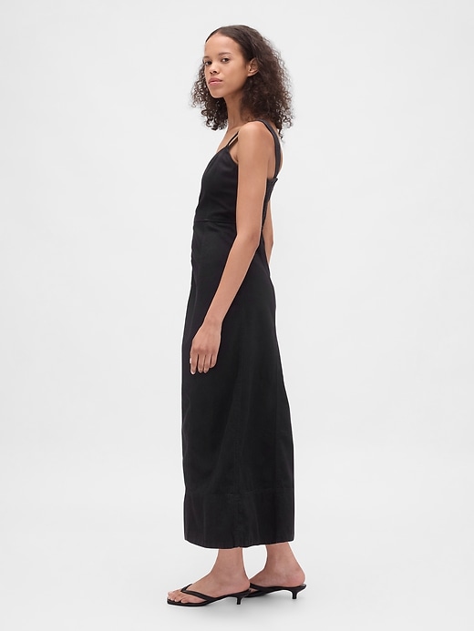 ultraweiches denim-maxikleid mit reißverschluss vorne