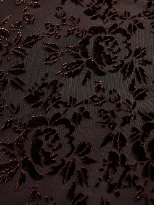 midikleid aus ausgebranntem samt mit glockenärmeln