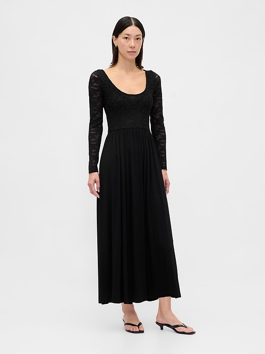 maxikleid aus verschiedenen materialien