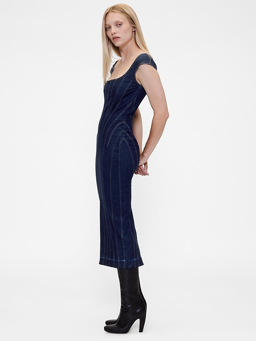 gapstudio midikleid aus denim mit ziernähten und kurzen Ärmeln