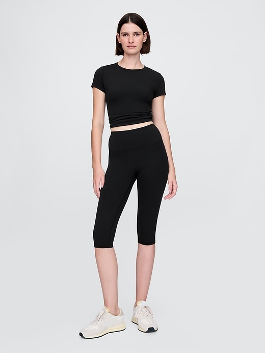 gapfit leggings mit glattem hohem bund und kurzem schnitt