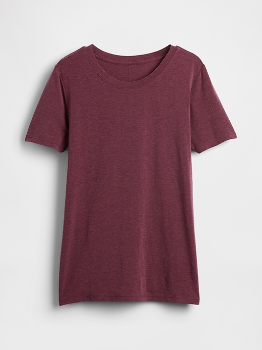 gapfit breathe t-shirt