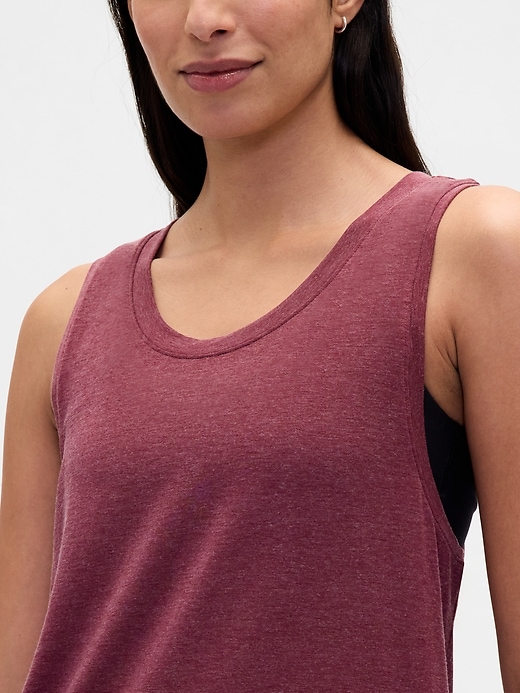 gapfit breathe tanktop