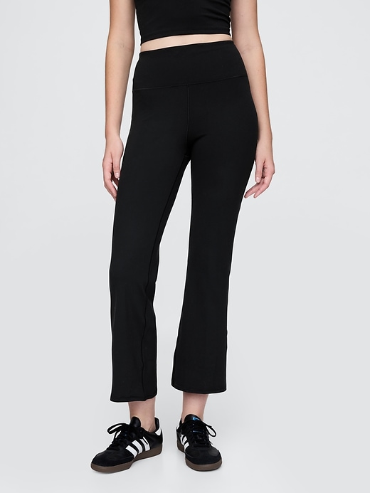 gapfit leggings mit glattem hohem bund und ausgestelltem bein