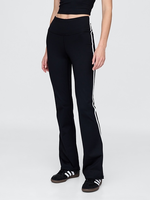 gapfit sky high rise power flare leggings