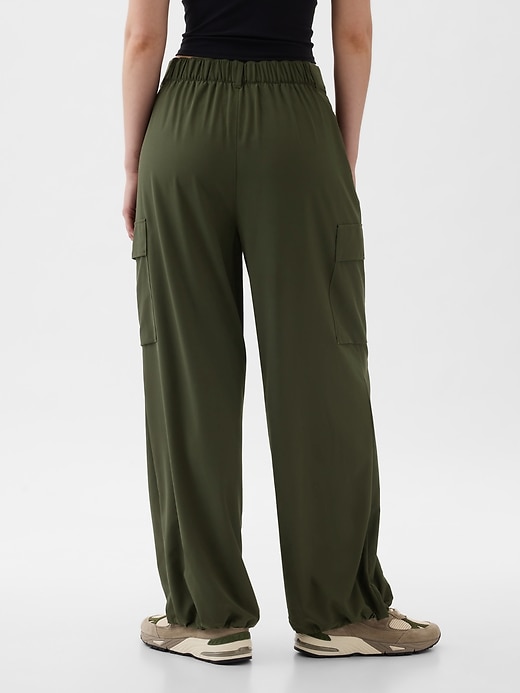 gapfit high rise runaround cargo joggers