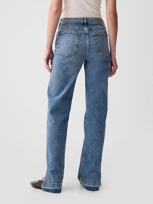 mid-rise 90s loose jeans