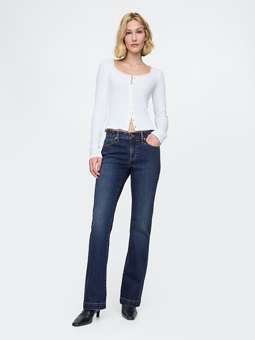 hüftjeans lang und schmal geschnitten