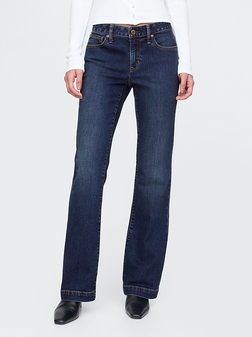 hüftjeans lang und schmal geschnitten
