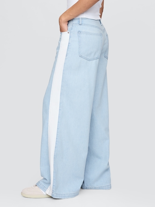 ultrasoft baggy jeans mit mittelhohem bund