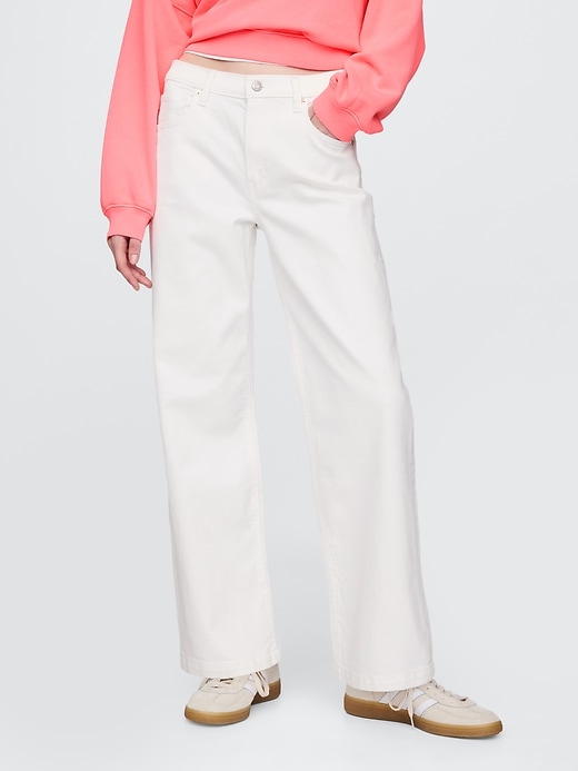 mid-rise 90s loose jeans