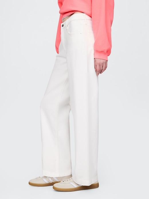 mid-rise 90s loose jeans