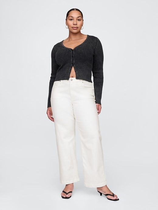 mid-rise 90s loose jeans
