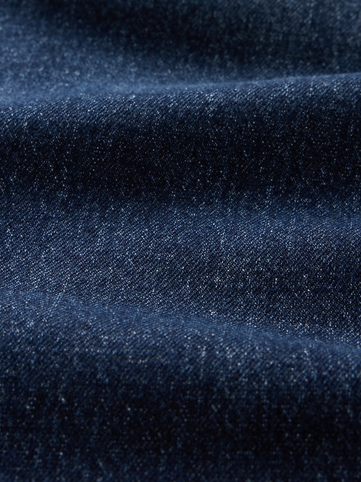 hüftjeans im 90er-jahre-stil schmal geschnitten gerade geschnitten