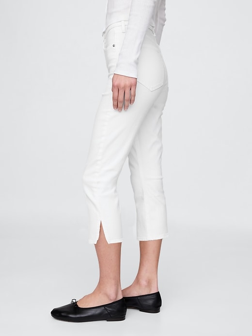 high rise capri jeans