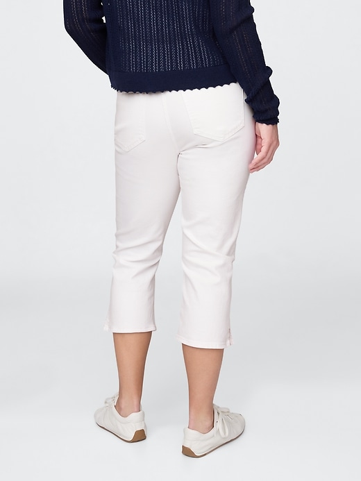 high rise capri jeans
