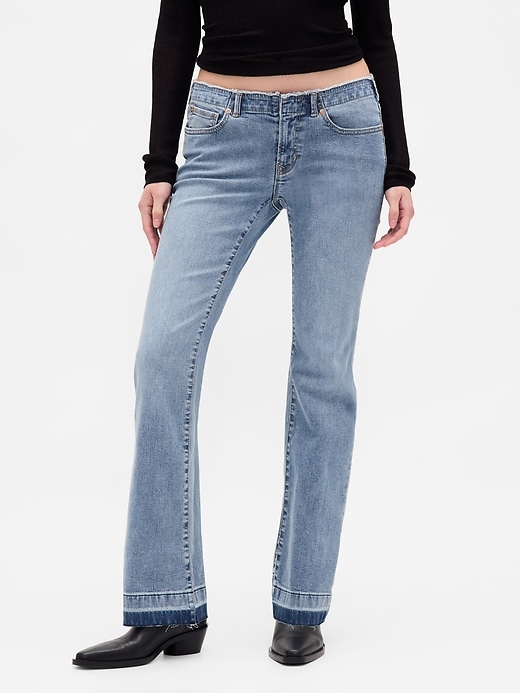 hüftjeans lang und schmal geschnitten