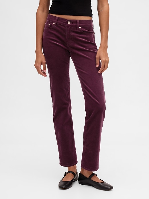 cordhose mit niedrigem bund schmal geschnitten gerader schnitt im 90er-jahre-stil