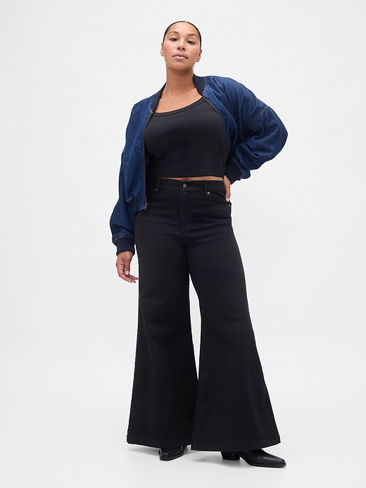 high-rise-jeans mit weitem schlag