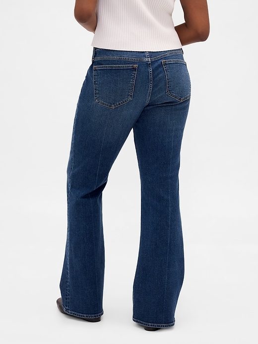 hüftjeans lang und schmal geschnitten