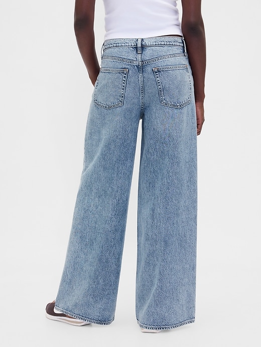 ultrasoft baggy jeans mit mittelhohem bund