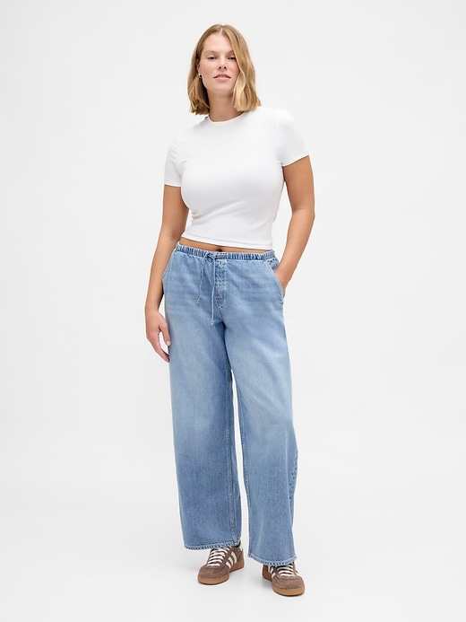 hüftjeans aus ultraweichem lockerem 90er-jahre-stil