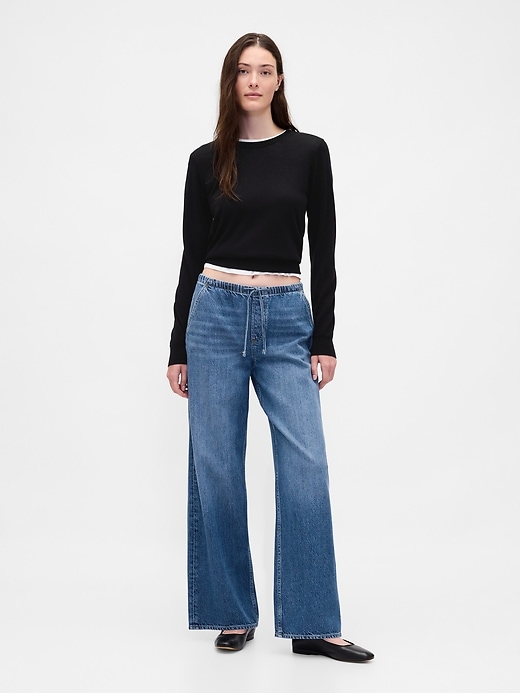 hüftjeans aus ultraweichem lockerem 90er-jahre-stil