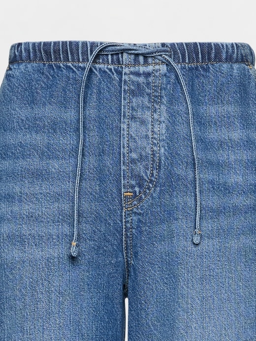 hüftjeans aus ultraweichem lockerem 90er-jahre-stil