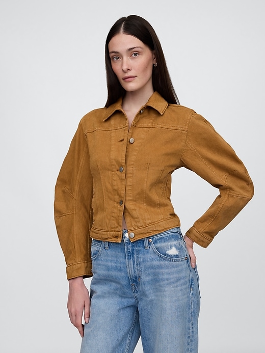 kurze jacke mit tonnenärmeln