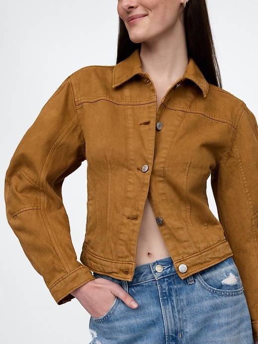 kurze jacke mit tonnenärmeln