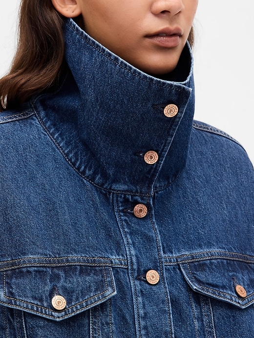 oversize-jeansjacke im cocoon-stil