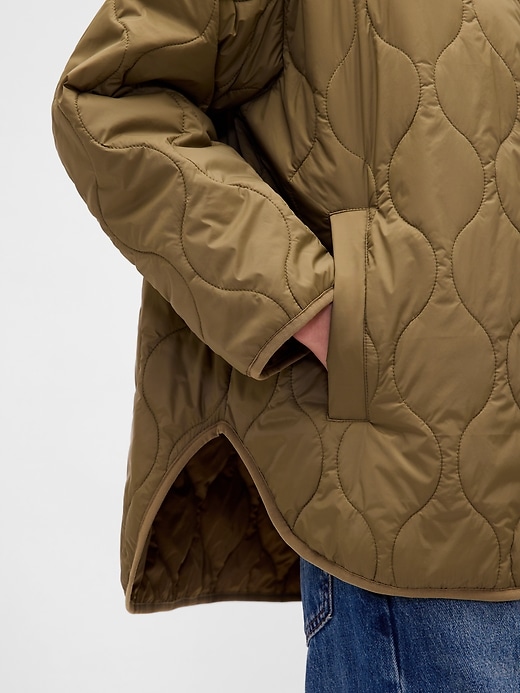 recycelte leichte übergroße steppjacke mit futter