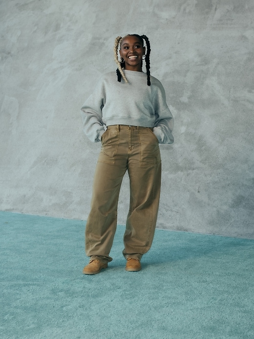 twill-hosen mit mittelhohem bund