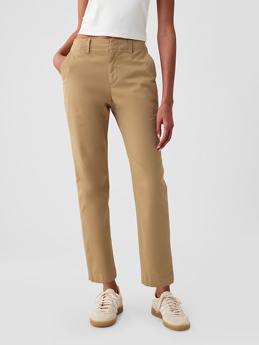 khakis für die innenstadt mittlere größe