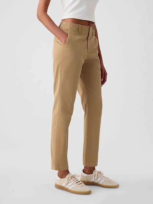 khakis für die innenstadt mittlere größe