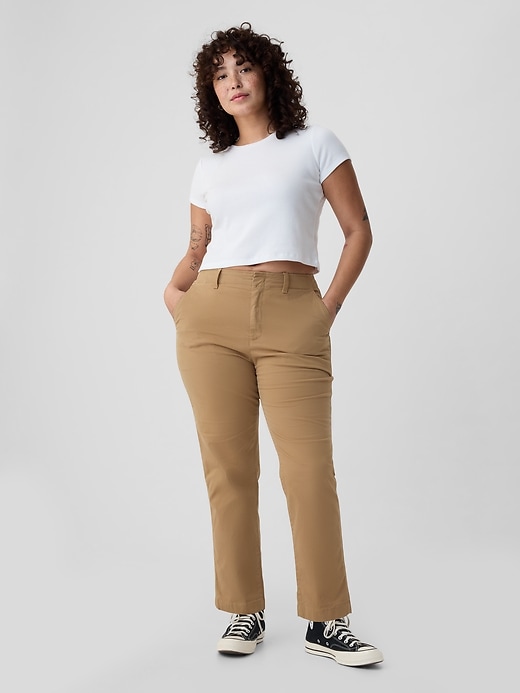 khakis für die innenstadt mittlere größe