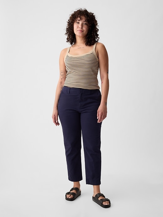khakis für die innenstadt mittlere größe